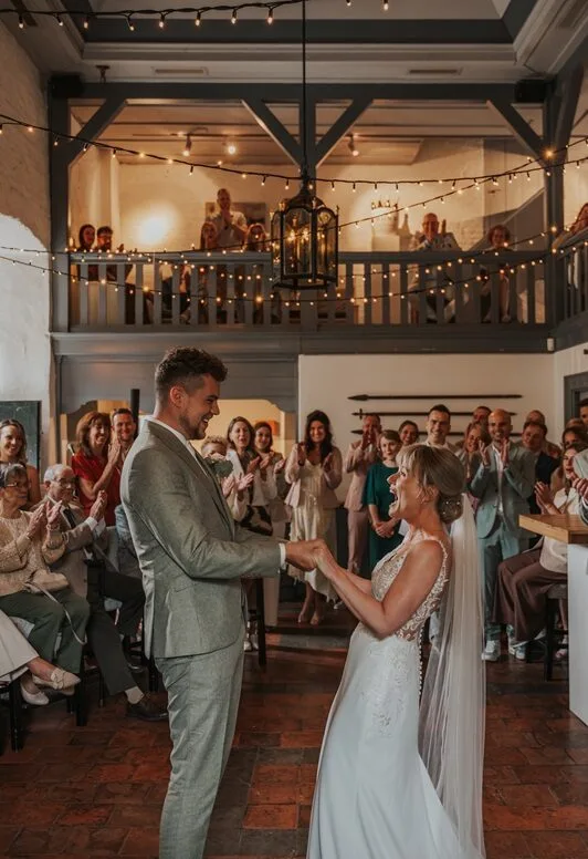 Sfeervolle trouwzaal Slot Doddendael in Ewijk.